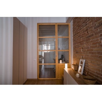 Luminaria LED portatil converse beneito faure