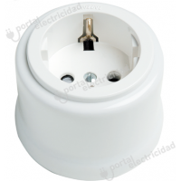 BASE DE ENCHUFE SCHUKO DE PORCELANA CON INTERIOR PLASTICO