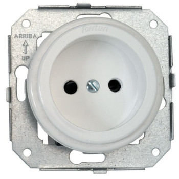 BASE DE ENCHUFE SIN TOMA TIERRA. COLONIAL-PLASTICO BLANCO